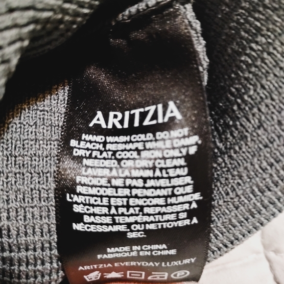 Babaton ARITZIA | Charcoal Off-Shoulder Ribbed Cropped Bodycon Top | Size Small - Picture 6 of 9